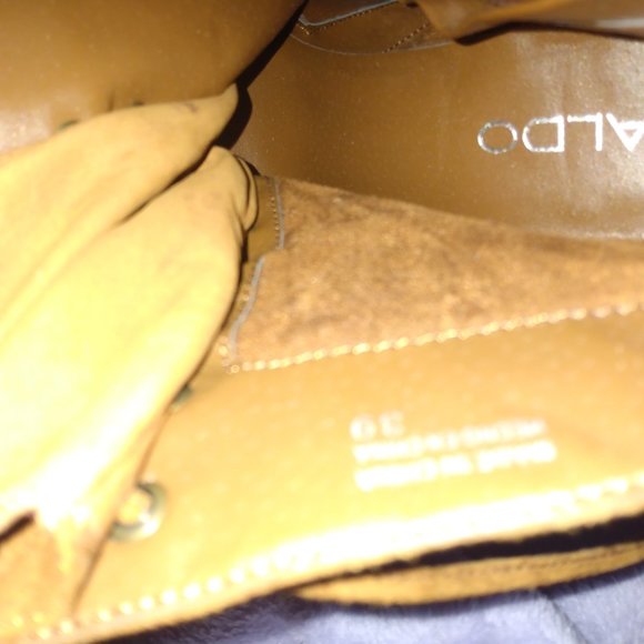 SOLD ON MECARI - Picture 8 of 9